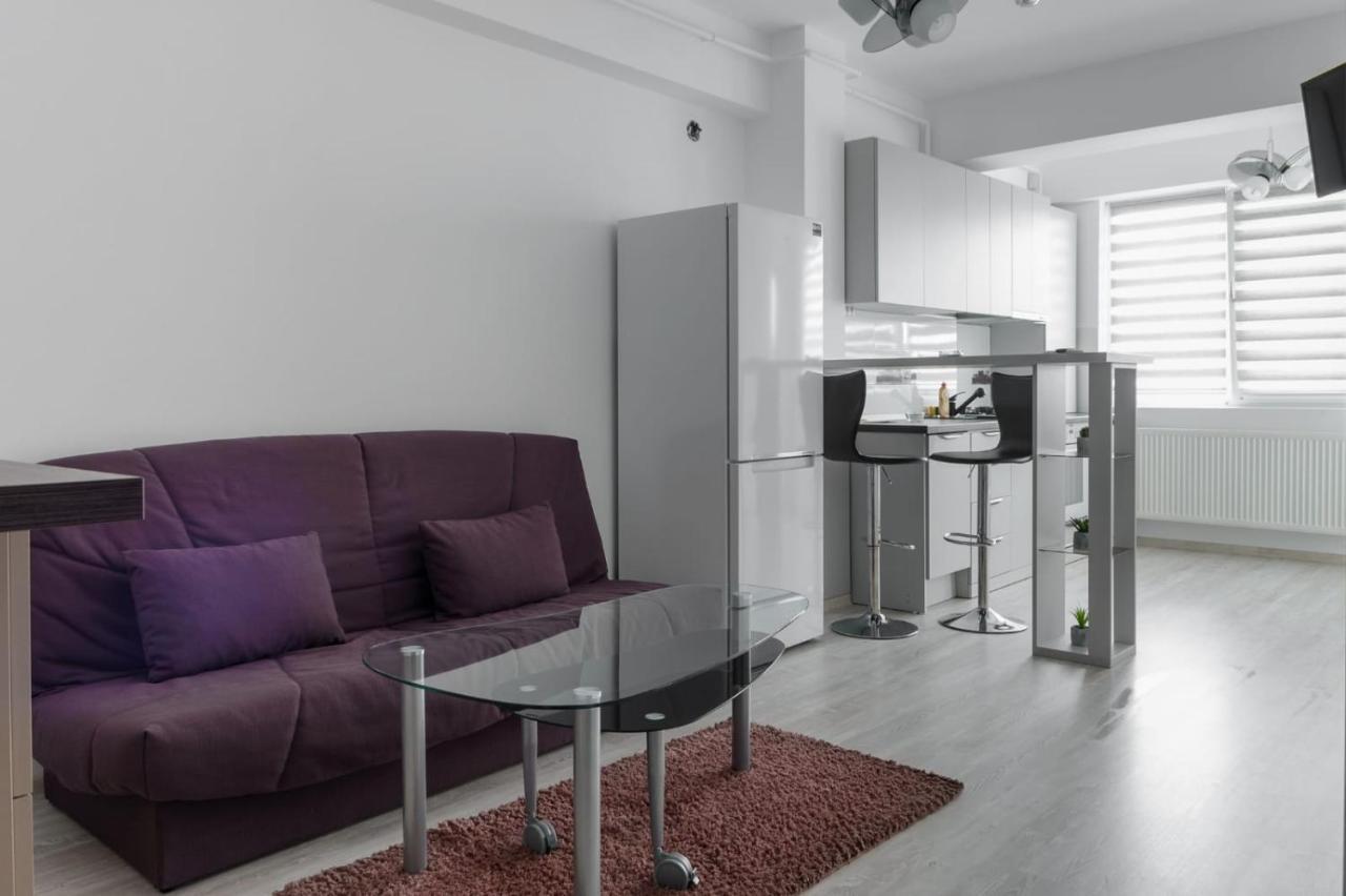Close Palas Apartment Iasi Exterior photo
